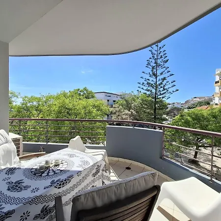 Апартаменты Avenida